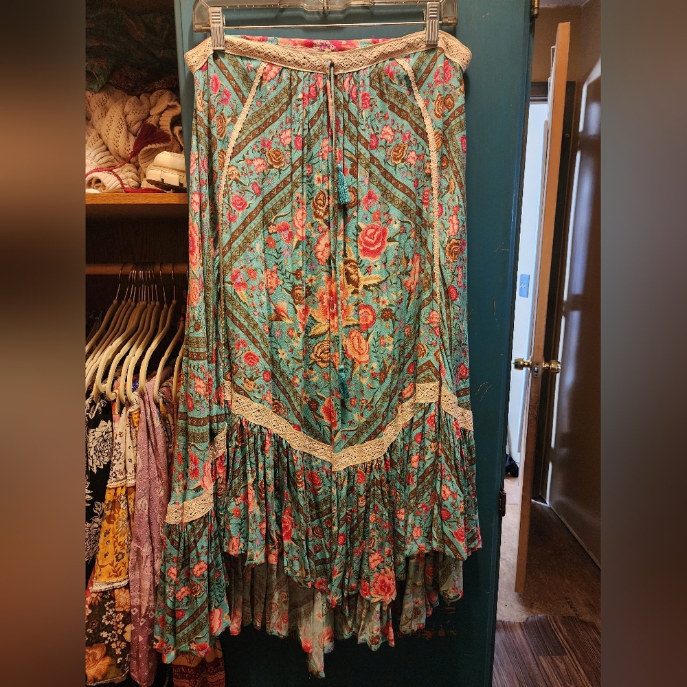 Babushka teal skirt